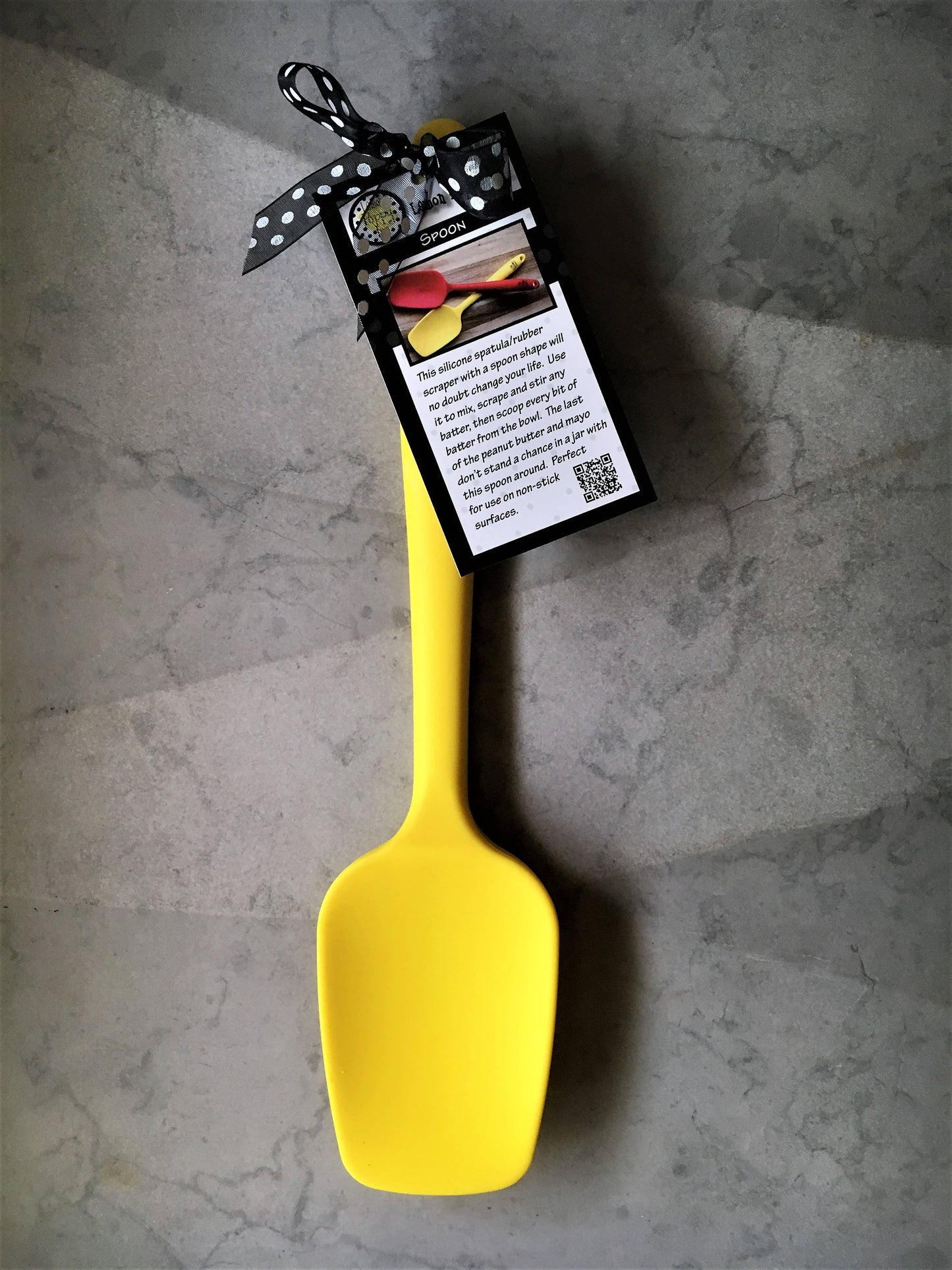 Lemon Poppy Inc. - Spoon, Silicone, Yellow on Hangtag